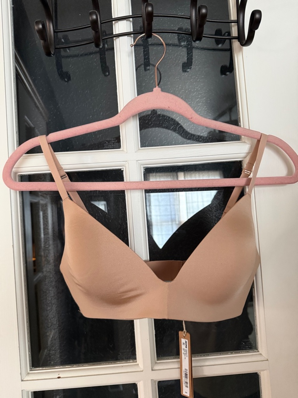 SKIMS Wireless Form T-Shirt Bra in Clay